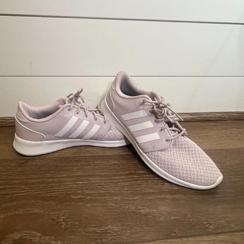 Adidas Cloudfoam QT Racer Women's Sneakers Ice Purple/White Size 10, Neutral